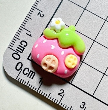 3-D Strawberry Acrylic Resin 5 piece set FeeFiFauxLeather