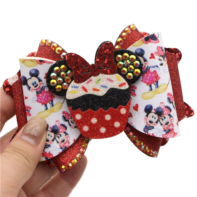 Minnie Printed Faux Leather Pre-Cut Bow Includes Centerpiece