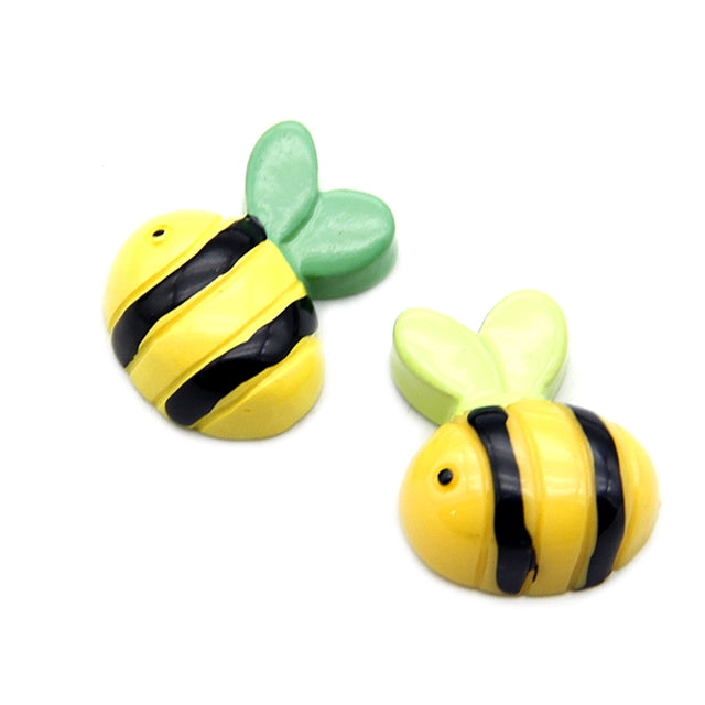 3-D Light Green Bees Acrylic Resin 5 piece set FeeFiFauxLeather